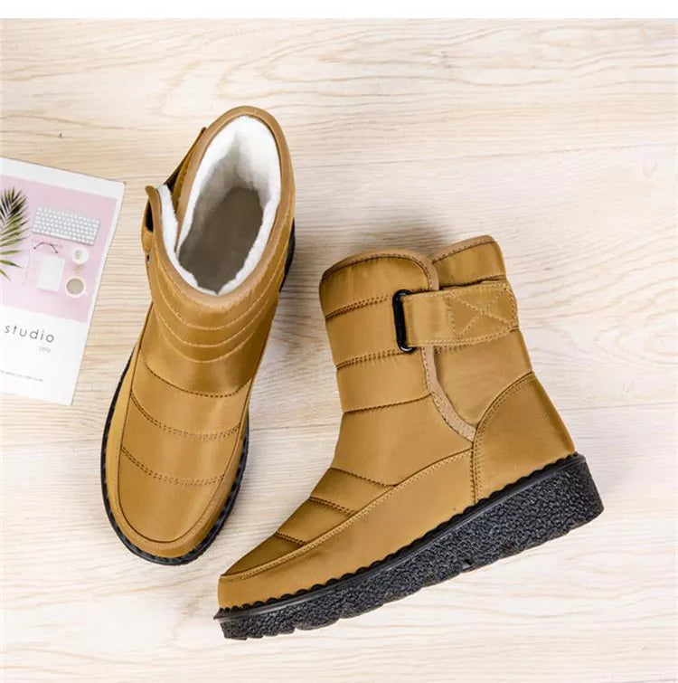 Women's Plush Lined Non Slip Waterproof Winter Snow Boots