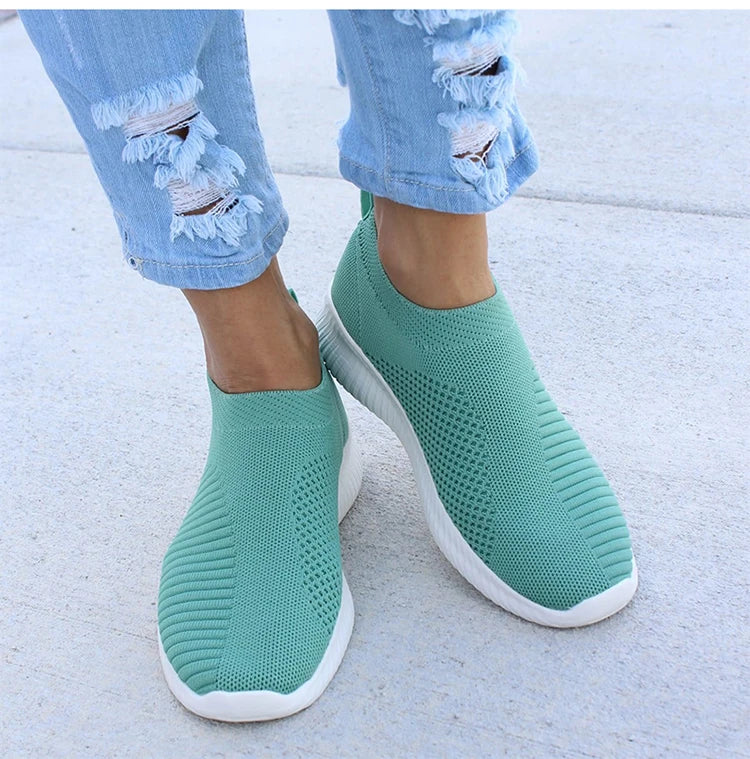 Women's Slip on Casual Fashion Sneakers