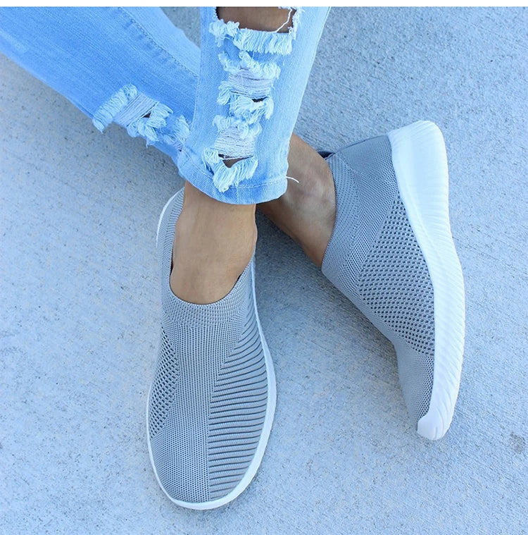 Women's Slip on Casual Fashion Sneakers