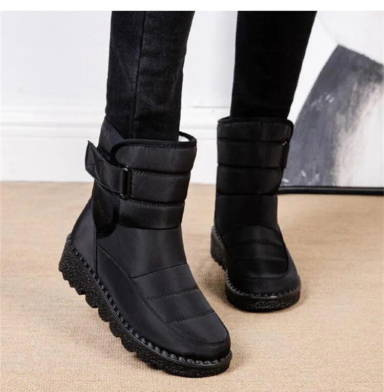 Women's Plush Lined Non Slip Waterproof Winter Snow Boots