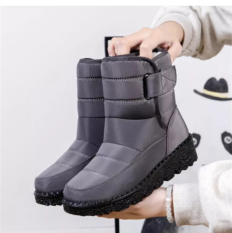 Women's Plush Lined Non Slip Waterproof Winter Snow Boots