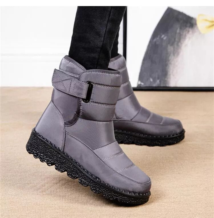 Women's Plush Lined Non Slip Waterproof Winter Snow Boots