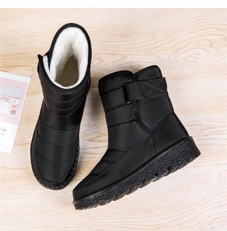 Women's Plush Lined Non Slip Waterproof Winter Snow Boots